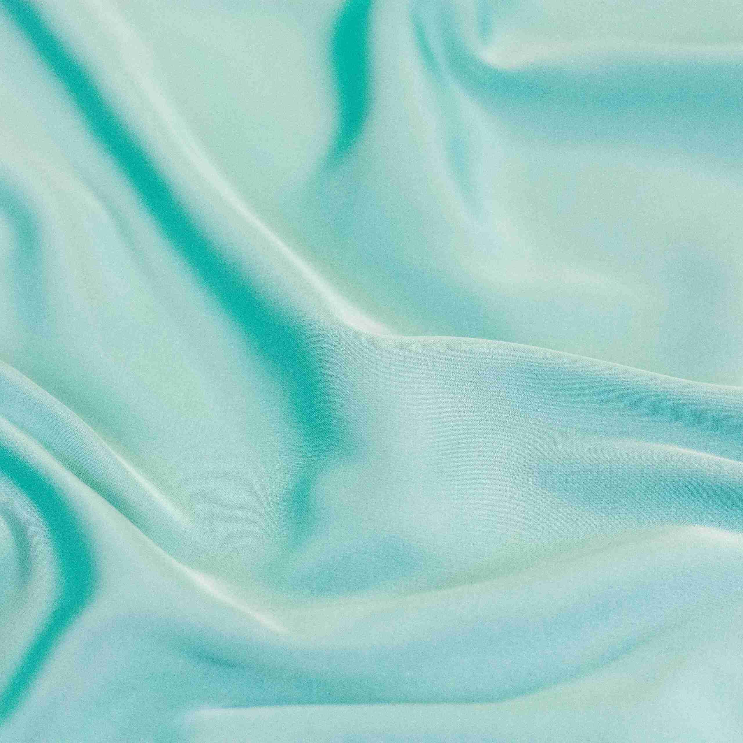 ITALIAN SILKY DE VOGUE (3140_17A)